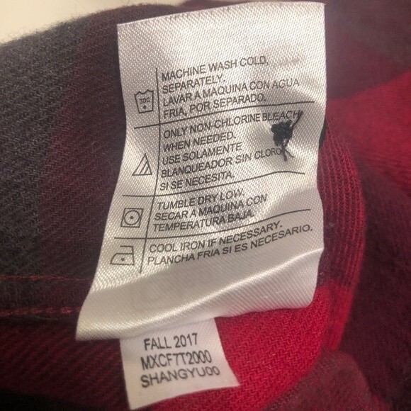 Coleman Size XL Red Black Buffalo Plaid Flannel Long Sleeve Button Up Shirt - Picture 5 of 8